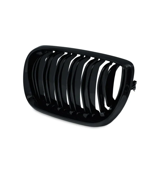 BMW E46 Saloon 02-05 Facelift Black Kidney Grills