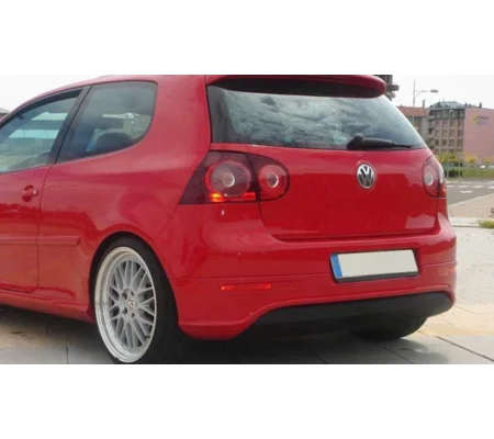 VW Golf MK5 V Yrs 04 - 08 R32 NO EXHAUSTs Rear Bumper Lower Skirt Includes Reflectors