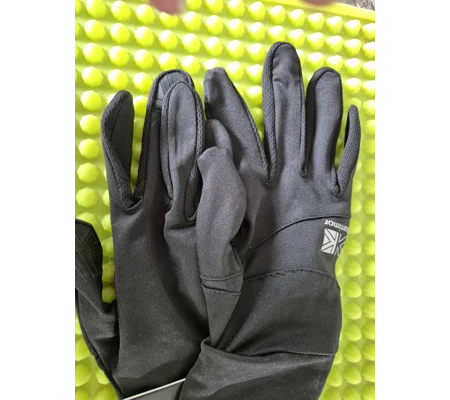Thin flying gloves