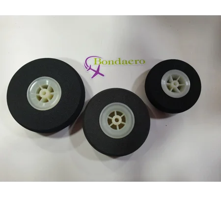 Nylon hub foam wheels