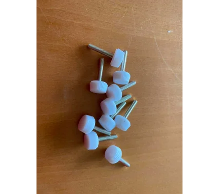 Wing retention bolts