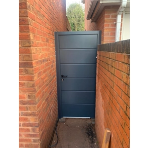Modern Ribbed steel side gate Modern Ribbed steel side gate