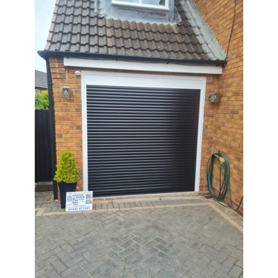 STS 77 insulated roller door