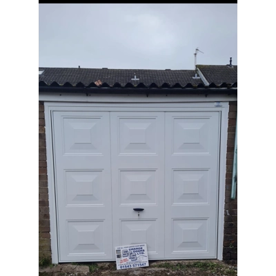 Novoferm Regent (9 Equal Squares) Steel Canopy Door – White]