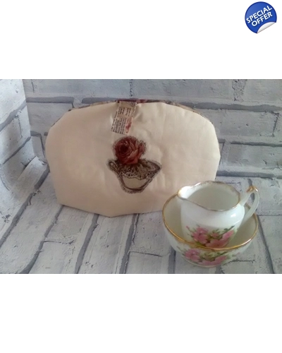 HOMEWARE - Tea Cosy HOMEWARE - Tea Cosy