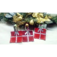 Red Felt Christmas Tree Decorations, Fabric Present Tree Ornament, handmade in Yorkshire Christmas l