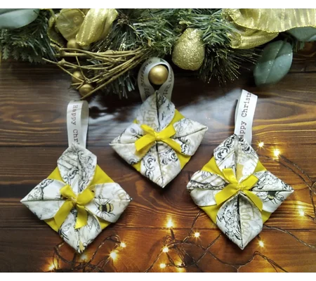 Bees Folded Fabric Christmas Ornament, tree decoration, secret santa stocking filler letter box gift