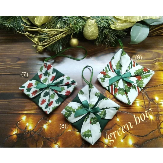 Christmas Tree Decoration, Folded Fabric Tree Ornament, Secret Santa, Stocking Filler, handmade in Y