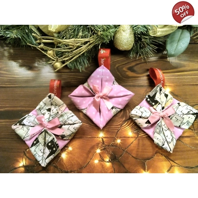 Christmas Tree Cat Fold..