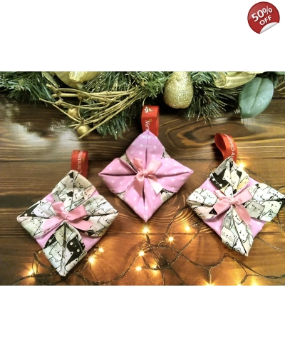 Christmas Tree Cat Folded Fabric Christmas Ornament Handmade Christmas Tree Decorations, made in Yo Christmas Tree Cat Folded Fabric Christmas Ornament Handmade Christmas Tree Decorations, made in Yo