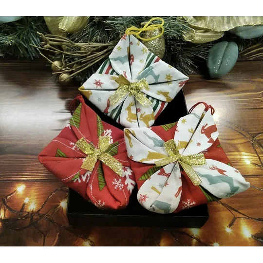 Christmas Tree Decoration, Folded Fabric Tree Ornament, Secret Santa, Stocking Filler, handmade in Y