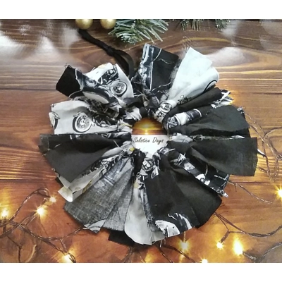 Motorbike mini rag wreath, eco friendly motorcycle home decor hanging decoration tree letter box gif