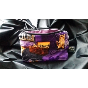 Halloween Makeup Bag: Scaredy Cat Print Cotton Zip Pouch