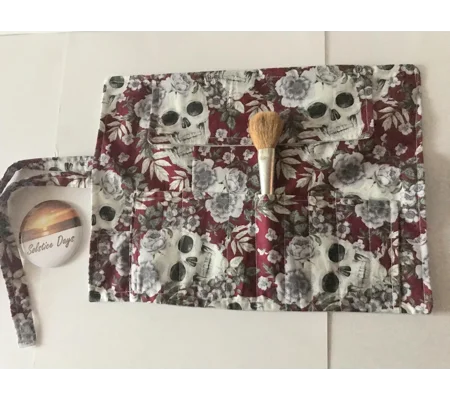Handmade Gothic Skulls Make Up Brush Roll, Red Skull Goth Gift, Crochet Hook Storage Holder, Secret
