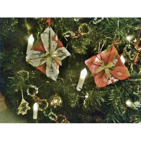 Christmas Tree Decoration, Folded Fabric Tree Ornament, Secret Santa, Stocking Filler, handmade in Y