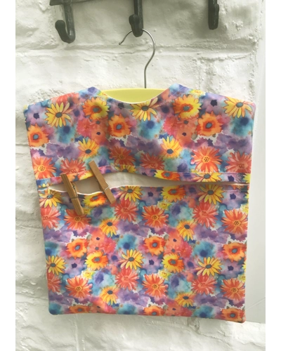 Lined Peg Bag in Yellow Floral Cotton Fabric, Laundry Cotton Peg Bag includes a Wood Hanger, handmad Lined Peg Bag in Yellow Floral Cotton Fabric, Laundry Cotton Peg Bag includes a Wood Hanger, handmad