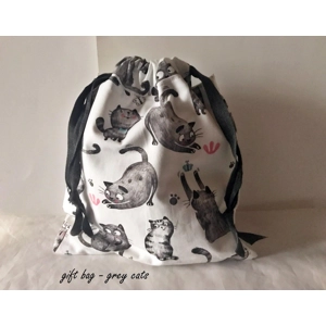 Grey Cat Eco-Friendly Fabric Gift Bag, Reusable Drawstring Bag, Roll Up Pencil Case, Grey Cats Scrun