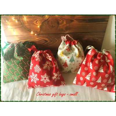 Christmas Gift Bags - Eco-Friendly Reusable Fabric Drawstr..