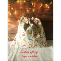 Christmas Trees Gift Bags - Drawstring Reusable Fabric Gift Bags, Medium and Large Eco-Friendly Line