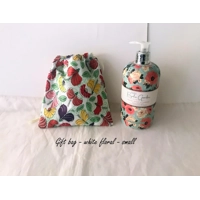 White Floral Gift Bags - Drawstring Reusable Fabric Gift Bags, Small and Medium Eco-Friendly Lined C