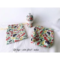 White Floral Gift Bags - Drawstring Reusable Fabric Gift Bags, Small and Medium Eco-Friendly Lined C