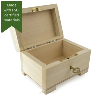 Beechwood - Chest With Lock - Small Beechwood - Chest With Lock - Small