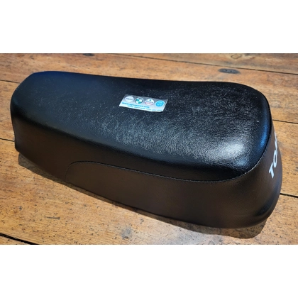 Tomos A3/A35 black flip up seat.