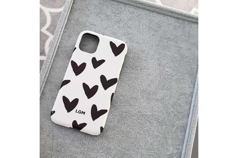 Monochrome hearts Personalised phone case