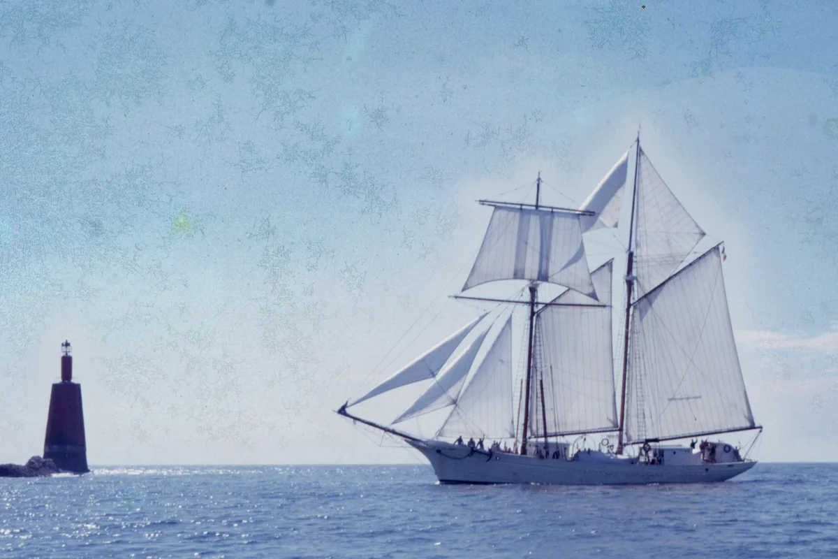 before image | photo slide example | ship at sea