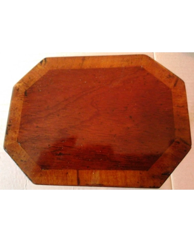 Georgian Occasional table eight sided