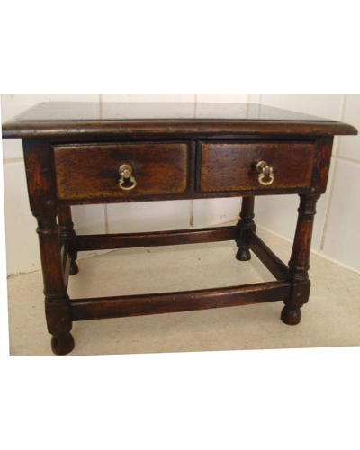 William and Mary country side table in cherry