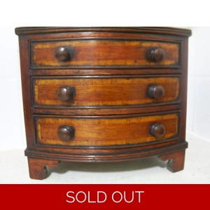 Georgian bowfront chest