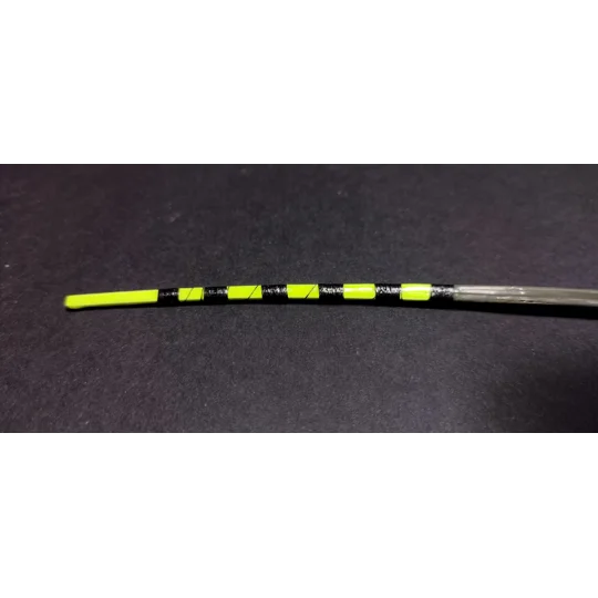 Quill tench lifter