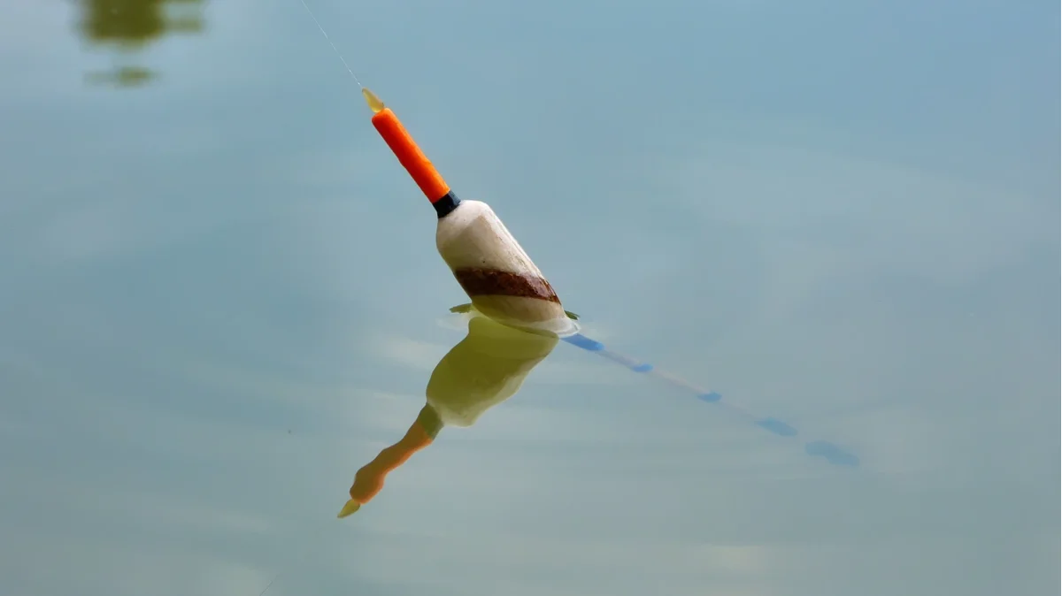 Stret-Pegging: A Traditional River Fishing Method That Still Catches Fish