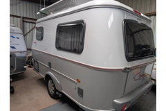 Eriba Touring 320 touring caravan mover 2012