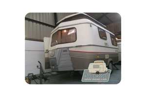 Eriba Front bow shaped window