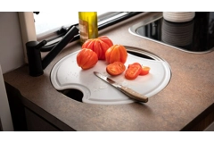 SOLD 2024 Eriba Touring Triton 430. AWNING