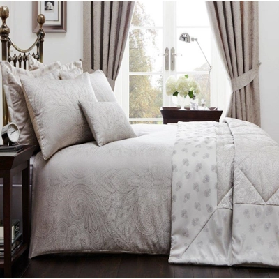 Chalfont King Jacquard Duvet Set Natural