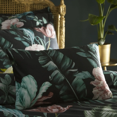 Aswan Boudoir Filled Cushion Aswan Boudoir Filled Cushion