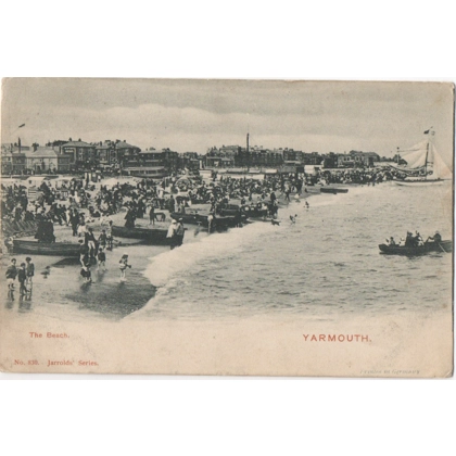 C0103 Great Yarmouth Beach Norfolk postcard