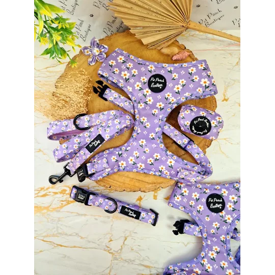 Lucky Little Lavender Daisies Poo Bag Holder