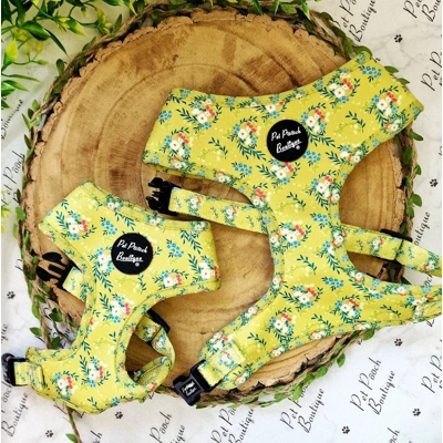 Zesty Butter Meadows Floral Dog Harness Zesty Butter Meadows Floral Dog Harness