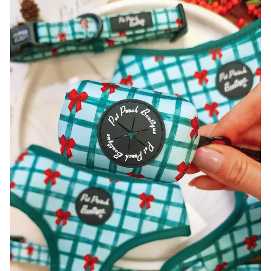 Festive Plaid Christmas Dog Poo Bag Holder