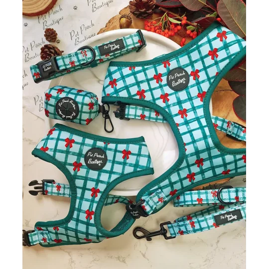 Festive Plaid Christmas Dog Collar
