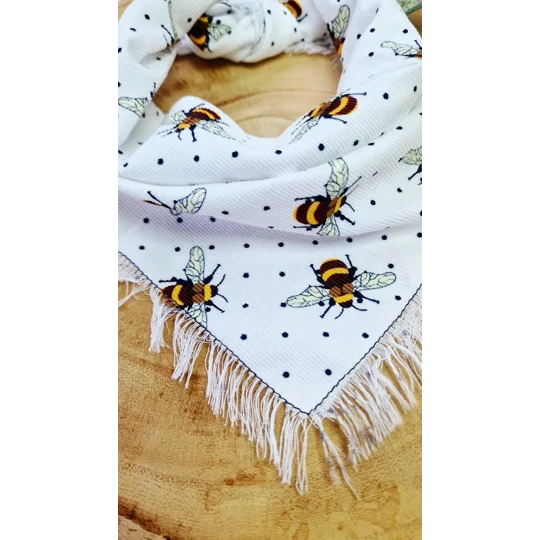 Classic Cream Frayed Bumble Bee Bandana - Scamps