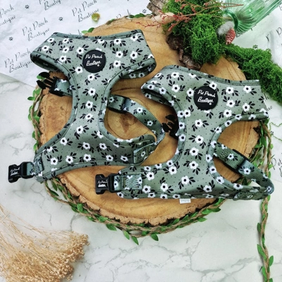 Green Meadow Daisy Dog Harness  - optional flower accessory