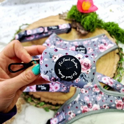 Secret Garden Floral Poo Bag Holder