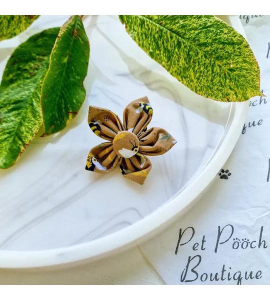 Honey Bumble Bee Flower Collar Attachment