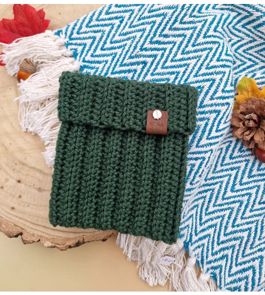 Clover Green Roll Top Dog Snood