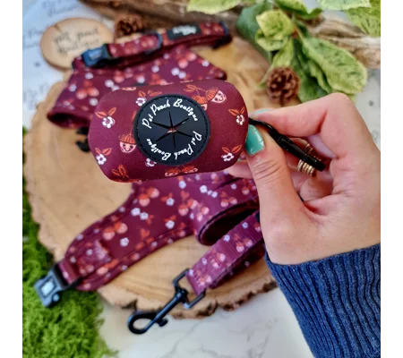 Happy Little Acorns Poo Bag Holder